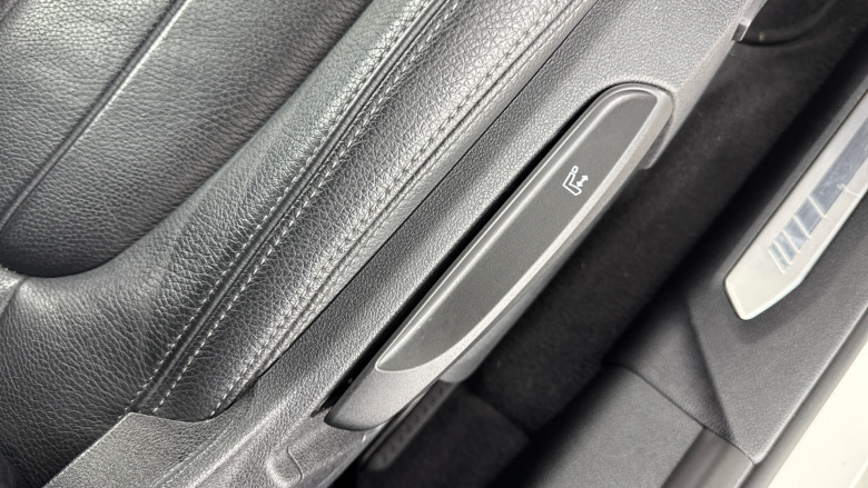 BMW 1 Series 118i M Sport 5dr Step Auto Petrol Hatchback